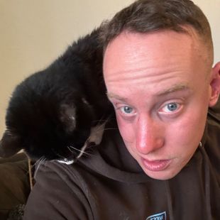 ฝรั่งหล่อ