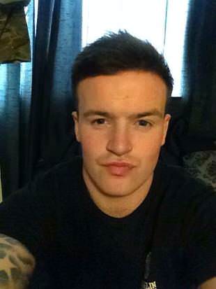 ฝรั่งหล่อ