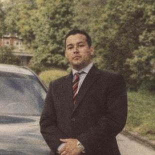 ฝรั่งหล่อ