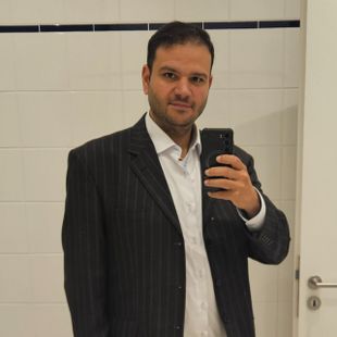 ฝรั่งหล่อ