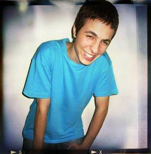 ฝรั่งหล่อ