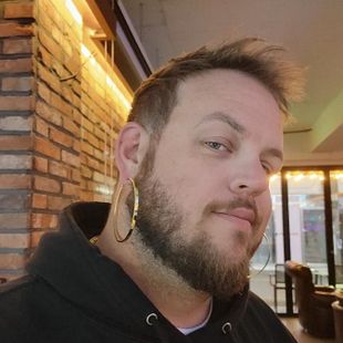 ฝรั่งหล่อ