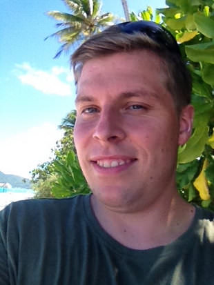 ฝรั่งหล่อ