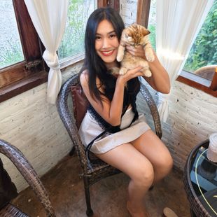 Beautiful Thai Girl