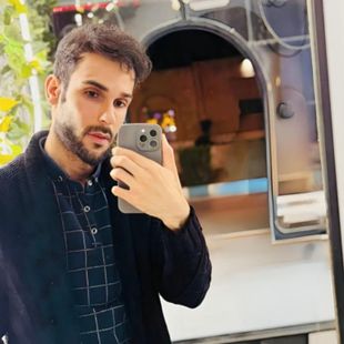 ฝรั่งหล่อ