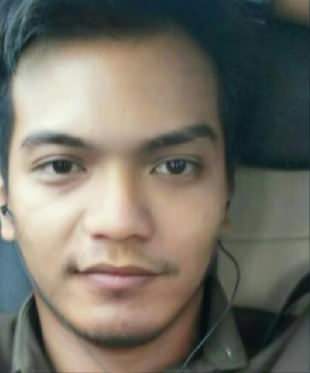 ฝรั่งหล่อ