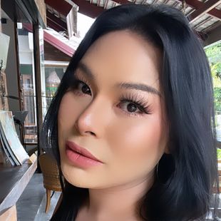 Thai Ladyboy