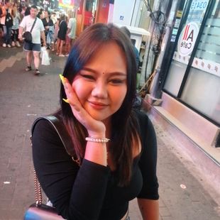 A Beautiful Thai Girl