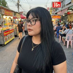 A Beautiful Thai Girl
